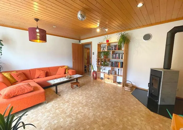 Window On The شقة